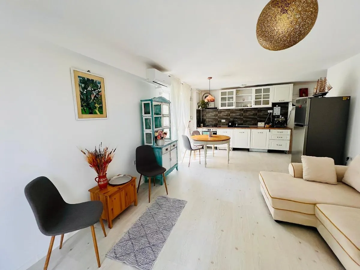 The Airport Loft Daire Otopeni 0*,  Romanya